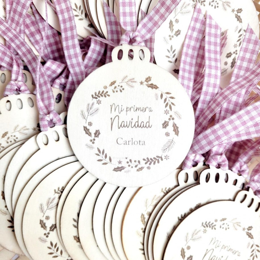 BOLA DE NAVIDAD DE MADERA PERSONALIZADA MI PRIMERA NAVIDAD