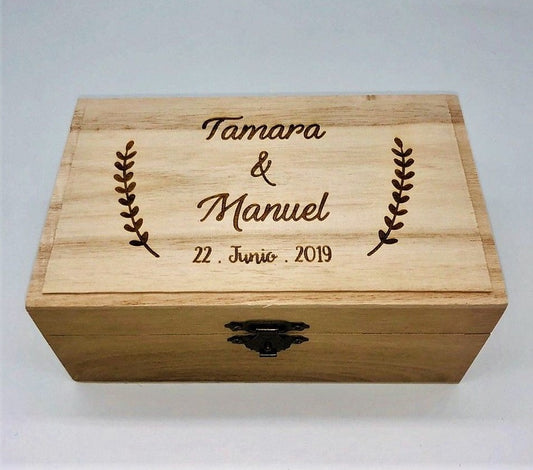 Caja de Madera Grabada