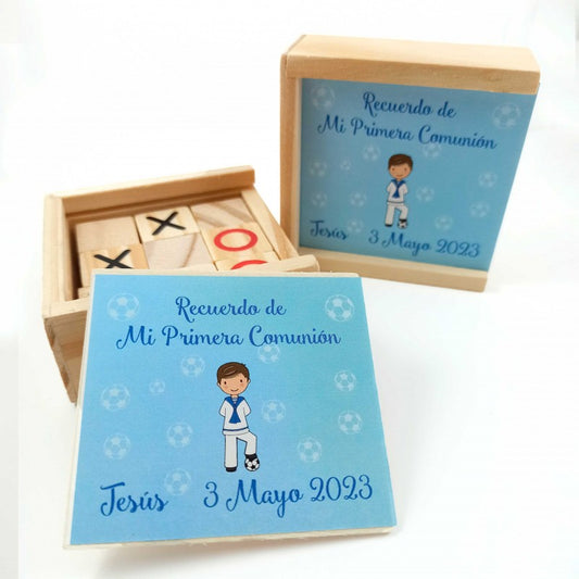 Tres en raya en madera Personalizado Comunión niño